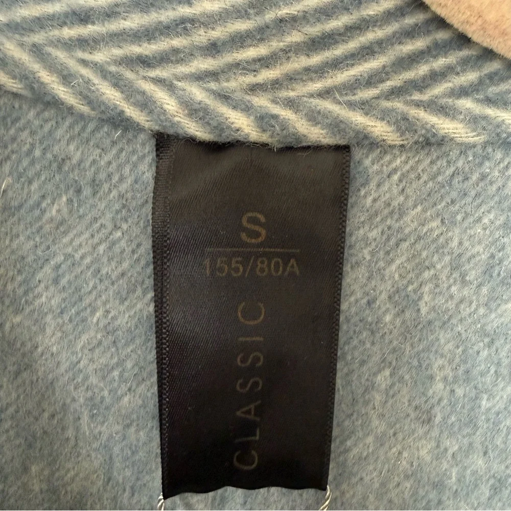 NWT Classic Women's Blue Gray Herringbone Trench Wool Coat Size M - Picture 7 of 15